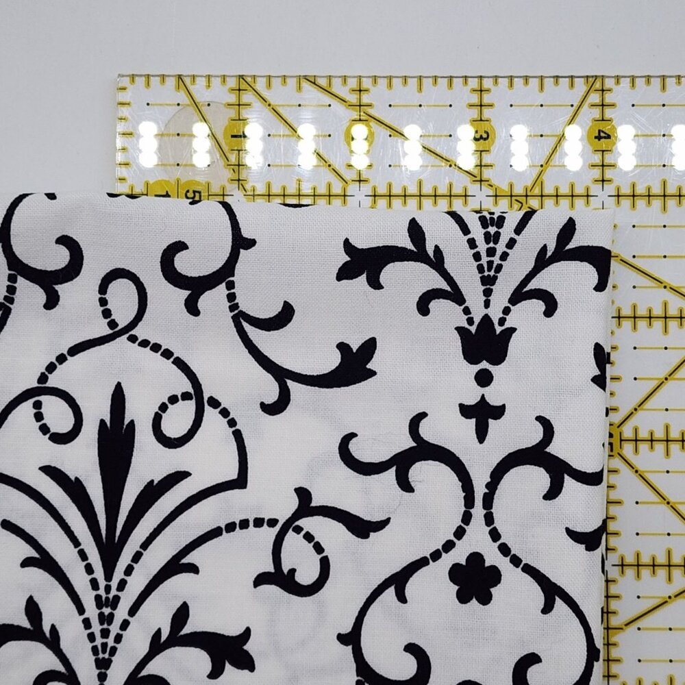 Quilting Craft Fabric Black on White Swirls Timeless Treasures Fat Quarter 4245